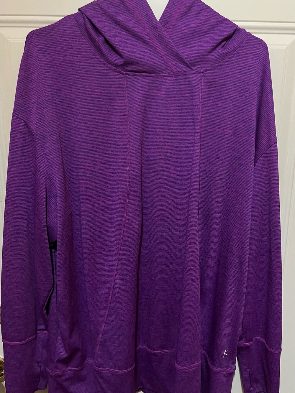 Danskin Now Activewear comfortable heathered purple hoodie. Size is 2X (18-20)